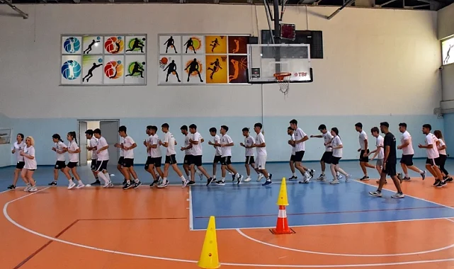 DBB, öğrencileri BESYO sınavlarına ücretsiz hazırlıyor