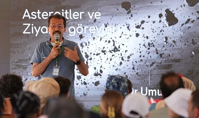 Denizli'de 5 bin kişi göğe baktı