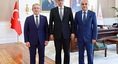 DEÜ Rektörü Yılmaz'dan Ankara'da önemli mesai