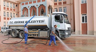 Edirne'de okul ve çevreleri yeni döneme hazırlanıyor