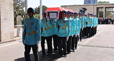 Eski Bakan Hasan Akyol'a son görev