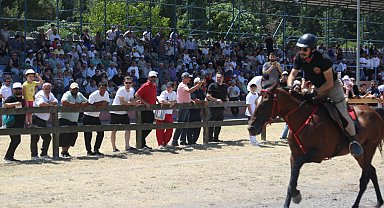 Gölcük'te Rahvan At Yarışları heyecanı başlıyor