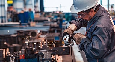 İşgücü girdi endeksleri ikinci çeyrekte yükseldi, sanayi sektörü geriledi