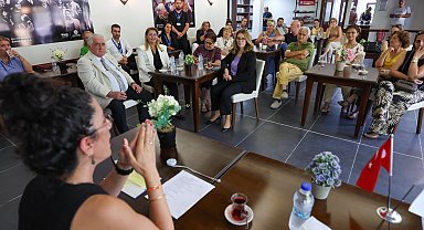 İstanbul Bakırköy'de "Dengeli Beslen, Sağlıklı Yaşa" söyleşisi
