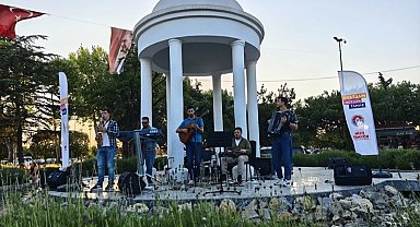 İstanbul Maltepe'de yaz sanatla dolu geçiyor