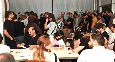 İstihdam buluşmalarına yoğun ilgi