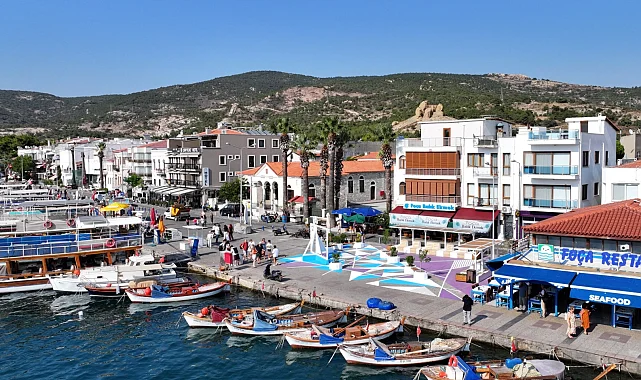 İzmir Büyükşehir'den Foça'ya kamusal dokunuş