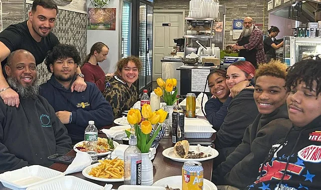 Jersey Kebab, New Jersey Monthly okurları tarafından 'en iyi restoran' seçildi