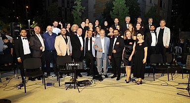 Kayseri Talas'ta zafer coşkusu sanat müziğiyle zirvede