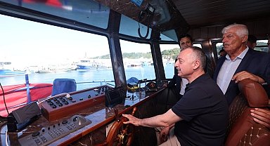 Kocaeli Balık Festivali'nde Başkan Büyükakın dümene geçti