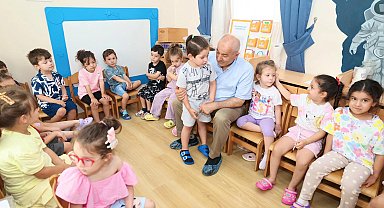 Kocaeli Gebze'de Başkan Büyükgöz'den miniklere sürpriz ziyaret