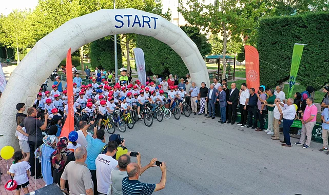 Konya Meram'da düz bisiklet yarışları coşkusu