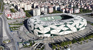 Konya Stadyumu Türkiye-İspanya maçına hazırlanıyor