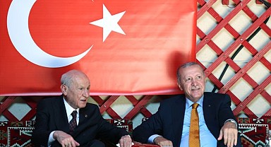 Malazgirt Zaferi'nde Yan Yana Dua