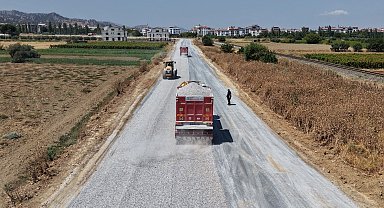 Manisa Salihli'de Büyükşehir'den yol çalışması