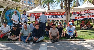 Memurlar Alanlarda Daireler Boş