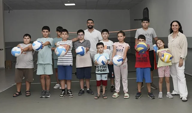 Mersin Büyükşehir'den engelsiz yaz kursu