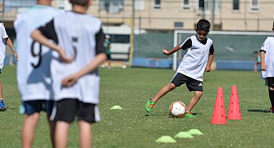 Muratpaşa'da "Zafer Bayramı Futbol Turnuvası" başvuruları başladı