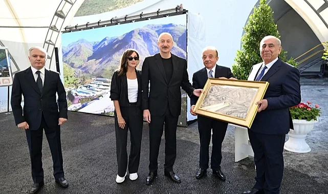 Murovdağ Tüneli'nde ilk ışık göründü
