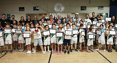 Nilüfer’de “Tam Gün Spor Etkinlikleri” renkli gösterilerle sona erdi