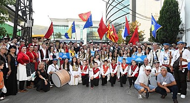 Osmangazi’de Uluslararası Balkan Festivali renkli görüntülerle start aldı