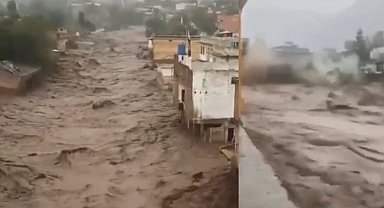 Pakistan sele teslim oldu! Dışişleri Bakanlığı'ndan mesaj