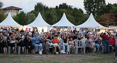Sakarya'da Rumeli ve Balkan Kültürü Millet Bahçesi'nde buluştu