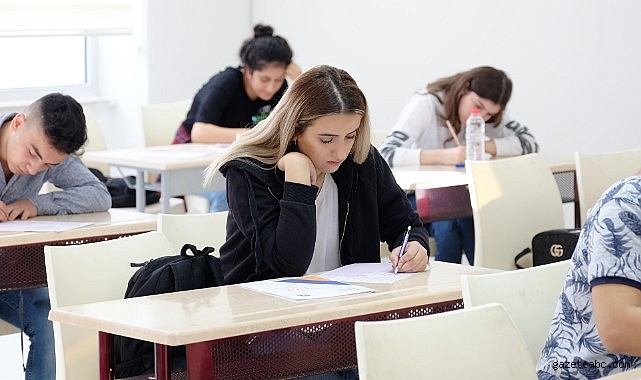 Üniversite hayallerinizi Büyükşehir’le gerçekleştirin