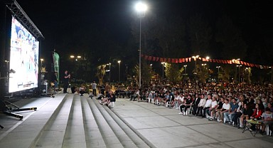 12 Dev Adama İnegöl’den Tam Destek