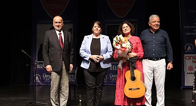 Antalya Muratpaşa'da gitar festivali sona erdi