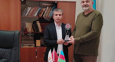 Azerbaycan'da İGF'nin bayrağı Ali Zülfükaroğlu'na emanet