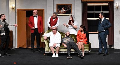 Balıkesir'de müzik ve tiyatroya yoğun ilgi