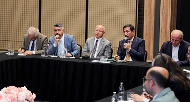 Başkan Kılca, Karatay'ın yatırımlarını Bursa heyetiyle paylaştı