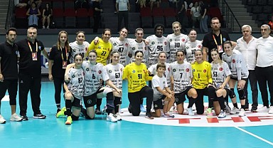 Büyükşehir Hentbol Takımı finalde!
