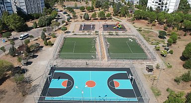 Çayırova'daki Gençlik Parkı'nın sahalarına yenileme