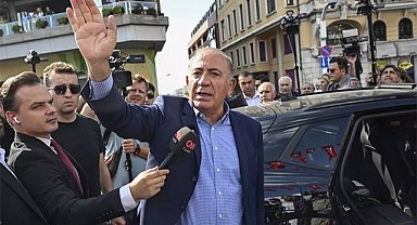 CHP İstanbul İl Binasına Giriş İzni Verilen 31 Kişi