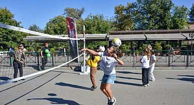 Çocukların Heykel'i