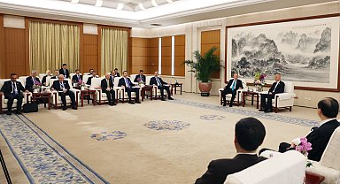 Cumhurbaşkanı Erdoğan'dan Çin'de diplomasi trafiğine devam