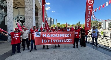 Disk Genel İş Sendikasından Belediye Önünde Tepki!