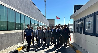 Edirne Valisi Sezer'den İpsala Gümrüğü'ne ziyaret