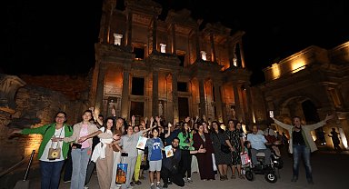 Engelsiz bireylere Efes'te gece yolculuğu