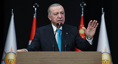 Erdoğan: CHP'den kaçış, yolsuzluk ve rüşvetten... AK Parti'ye katılımlar sürecek