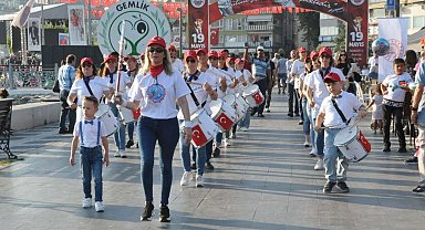 Gemlik Körfez Halk Bandosu 5 yaşında