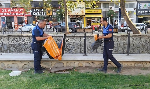 Gemlik’te İzinsiz Afişlere Zabıta Müdahalesi