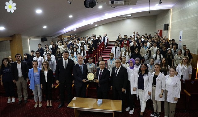 Genç Bakış Buluşmaları Yeniden Başladı