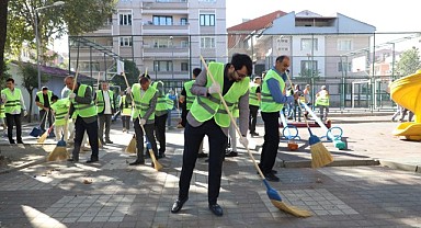 İnegöl’de 20 Eylül Temizlik Gününde Topyekûn Temizlik Hareketi