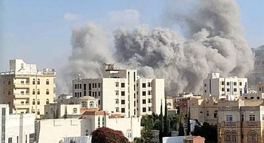 İsrail, Yemen'in Başkenti Sana'ya Saldırdı