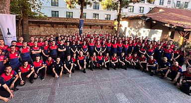 İzmir'in emektarları genç meslektaşlarıyla buluştu