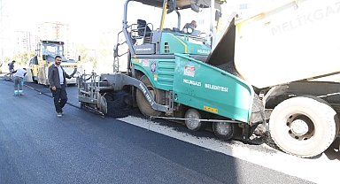 Kayseri Melikgazi'den asfalt çalışması