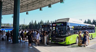 Kocaeli Büyükşehir'in 800CK hattı 105 bin yolcuyla rekor kırdı